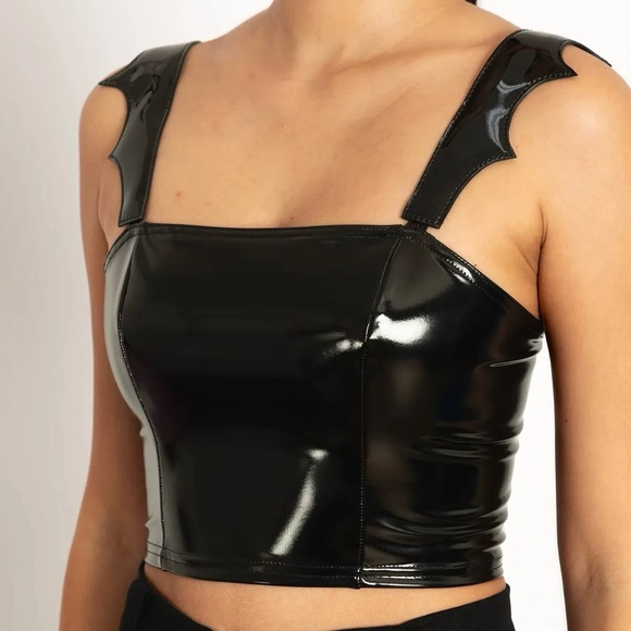 Blackmilk Batwing PVC bustier crop top black faux latex bats Halloween - size L - Picture 8 of 11